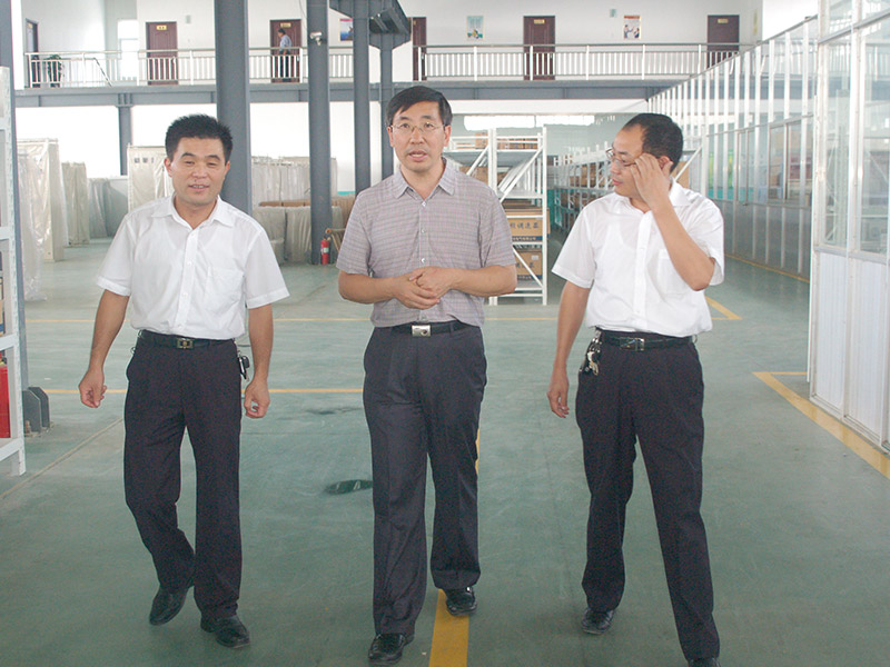 清华李永东教授来公司指导2011